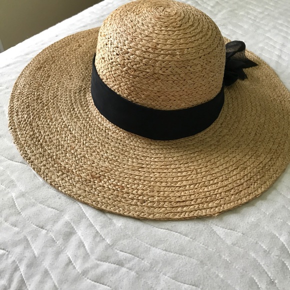 Hat - Picture 2 of 4